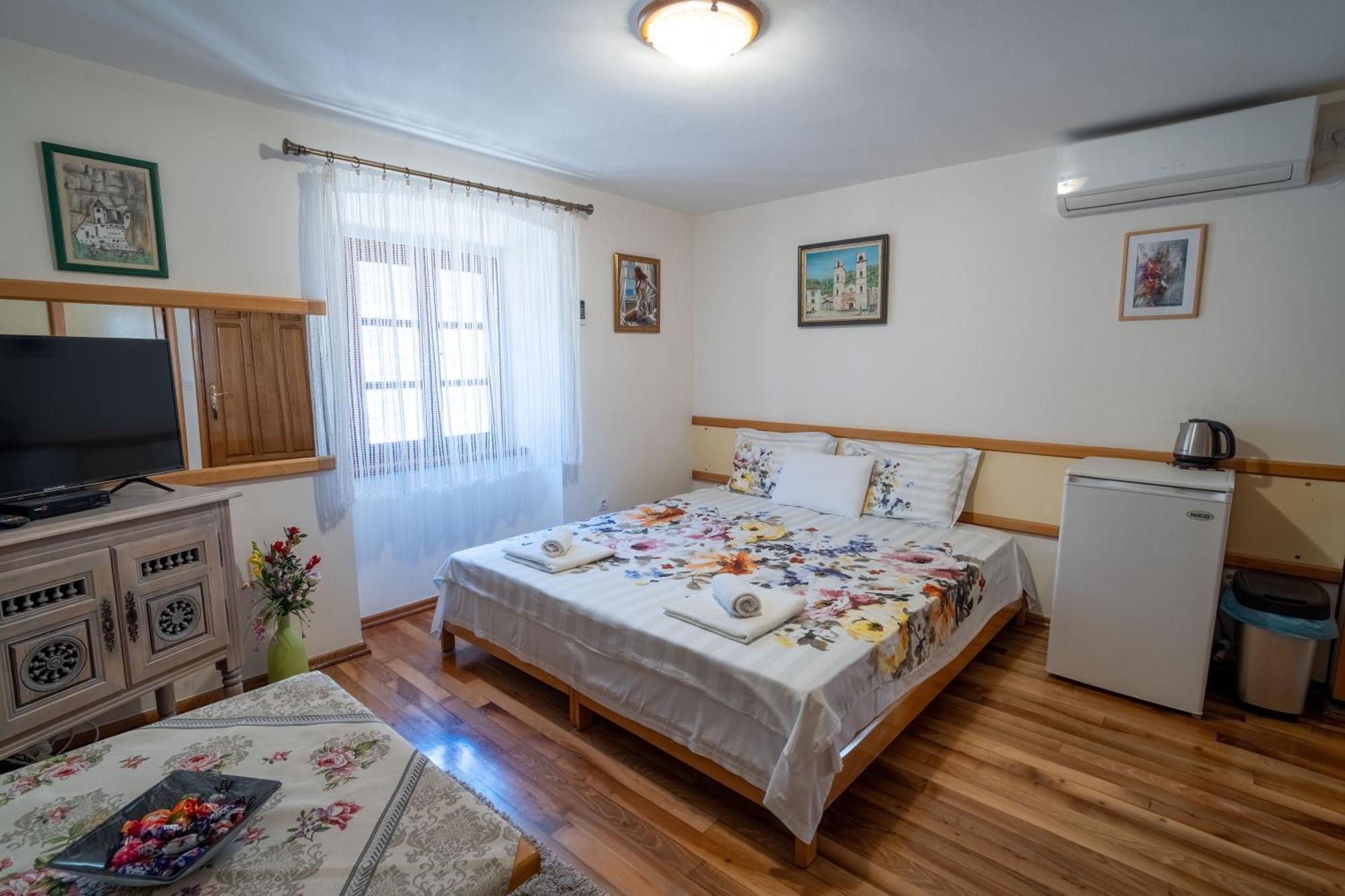 Studios Belvi Котор Екстер'єр фото